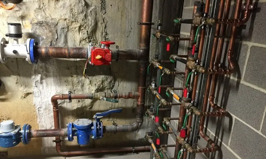 Esatpaşa Doğalgaz Gaz Kaçak Tamiri Boru Vana Kombi Kaçak Sızıntı Tamiri