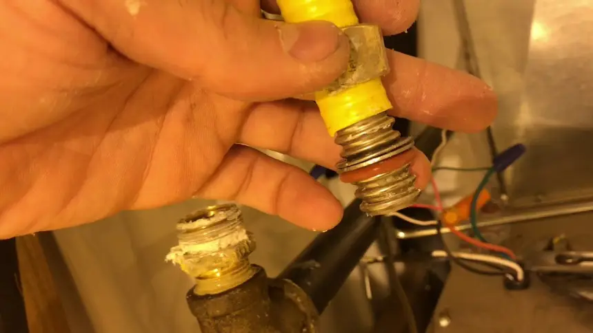 Sarıgazi Doğalgaz Gaz Kaçak Tamiri Boru Vana Kombi Kaçak Sızıntı Tamiri