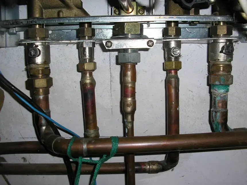 Söğütlüçeşme Doğalgaz Gaz Kaçak Tamiri Boru Vana Kombi Kaçak Sızıntı Tamiri