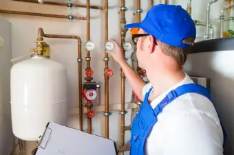 Maltepe Bağlarbaşı Doğalgaz Gaz Kaçak Tamiri Boru Vana Kombi Kaçak Sızıntı Tamiri