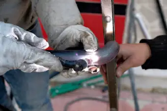 Sultanbeyli Doğalgaz Boru Kaynakçısı Boru Kaynak Tadilat Ve Tamir Ustası
